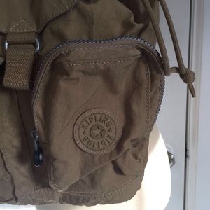 backpack with gorilla keychain